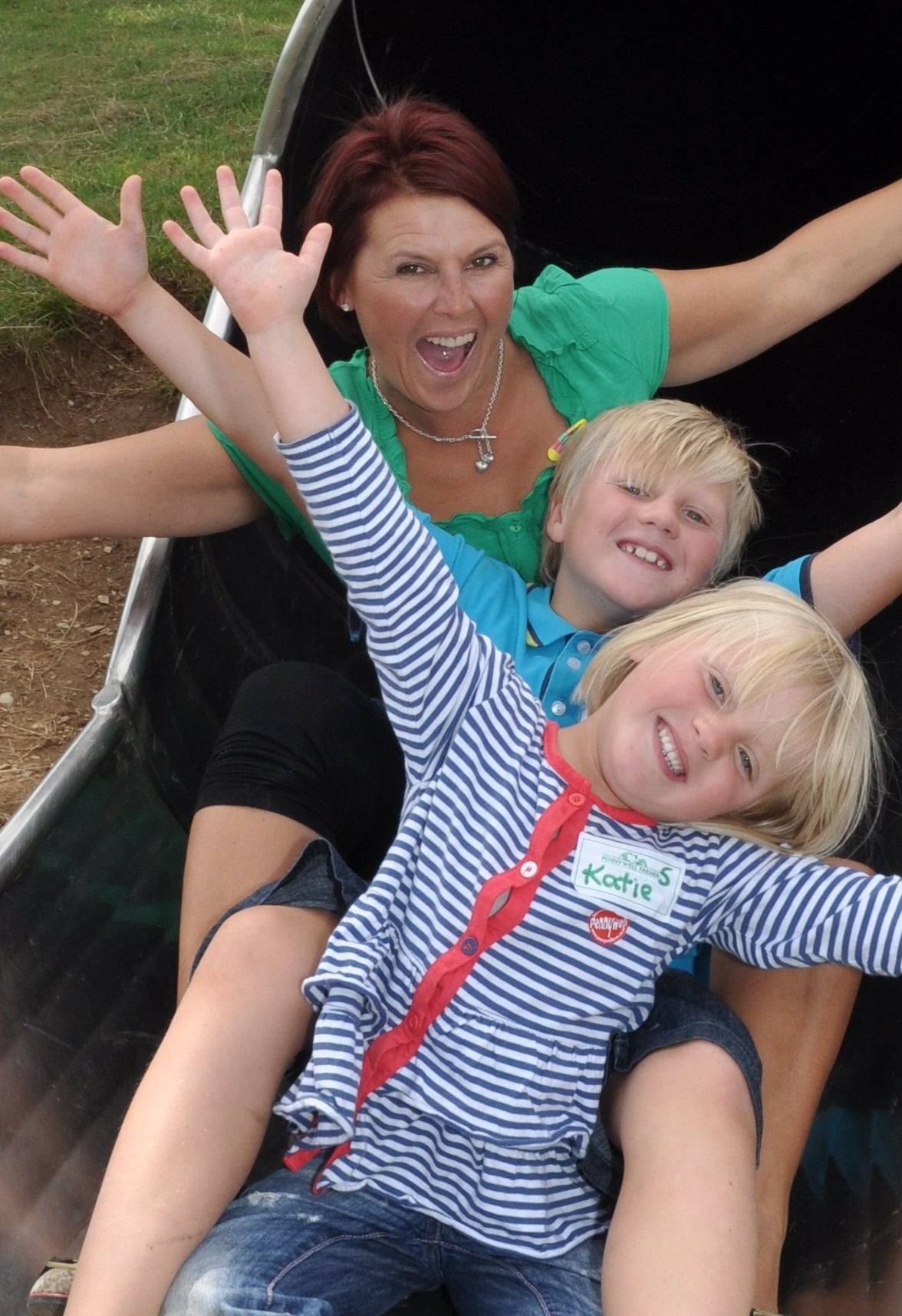 Bottle Feed Lambs & Goats At Pennywell - Devon Tourist Attraction