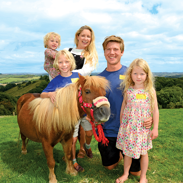 Hero Section e70fb918 39d8 4ecb 9471 48e215f23a01